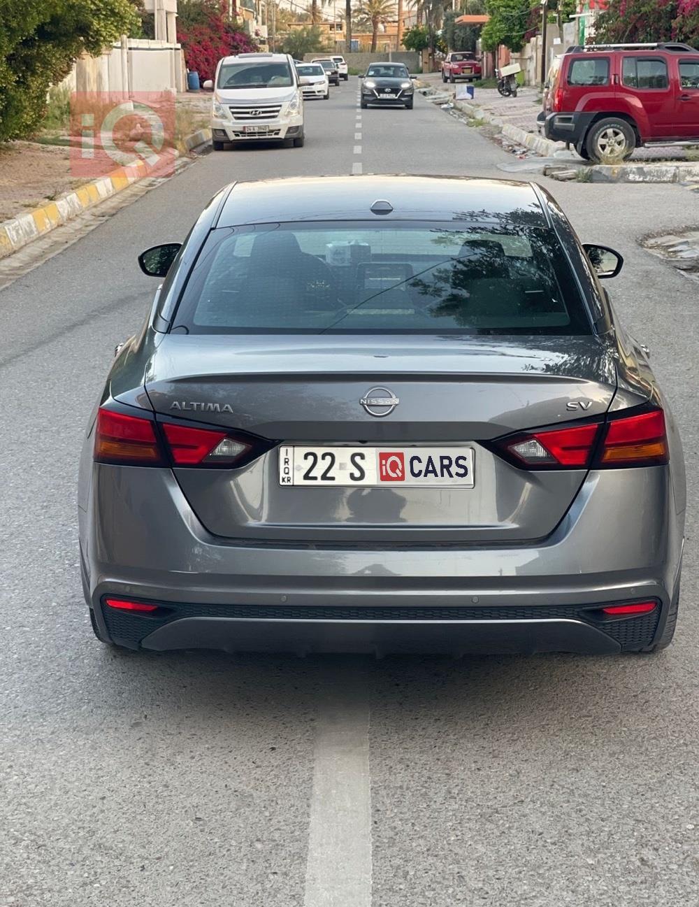 نيسان ألتيما
